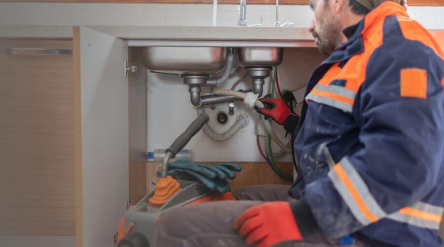Professional slab leak plumber services in Kremlin, MT